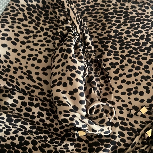 Michael Kors blouse size M - Picture 4 of 4